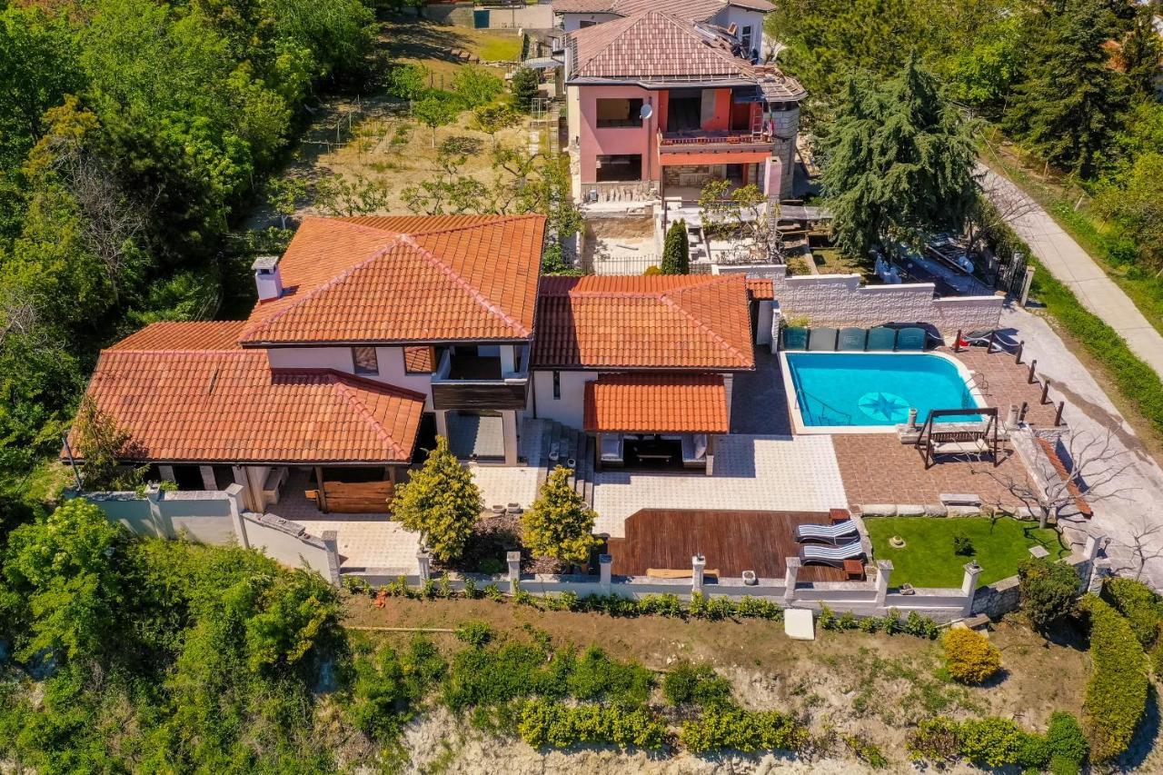 Villa Cook With Sea View - Heated Pool - At Baltsjik Buitenkant foto